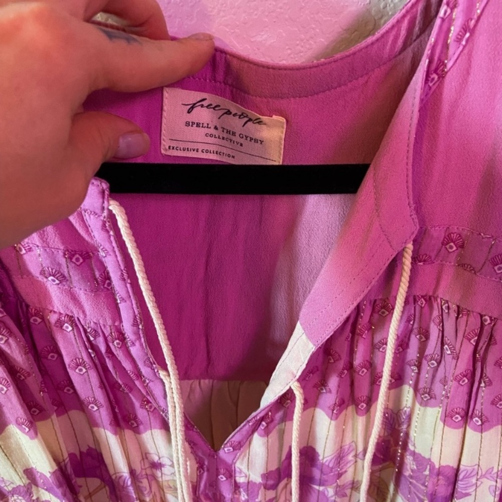Sold 🌸 - Picture 4 of 6